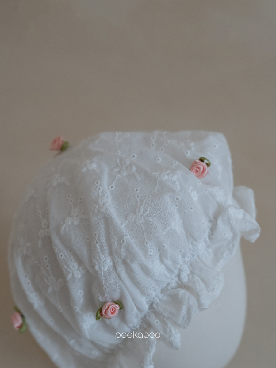 NEW【peekaboo】 Rose bonnet（ボンネット）