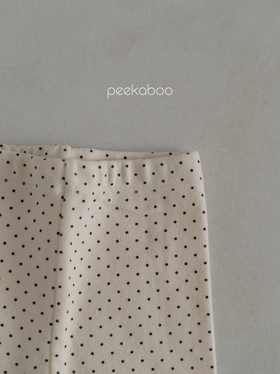 【peekaboo】 Ddaeng ddaeng トップアンドボトムセット