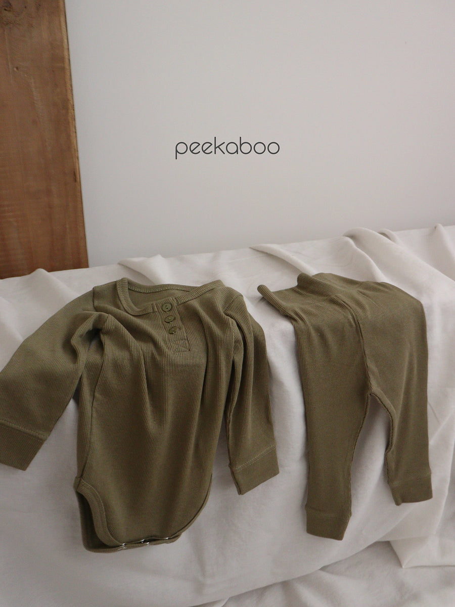 NEW【peekaboo】 Ribbed BABY suit set