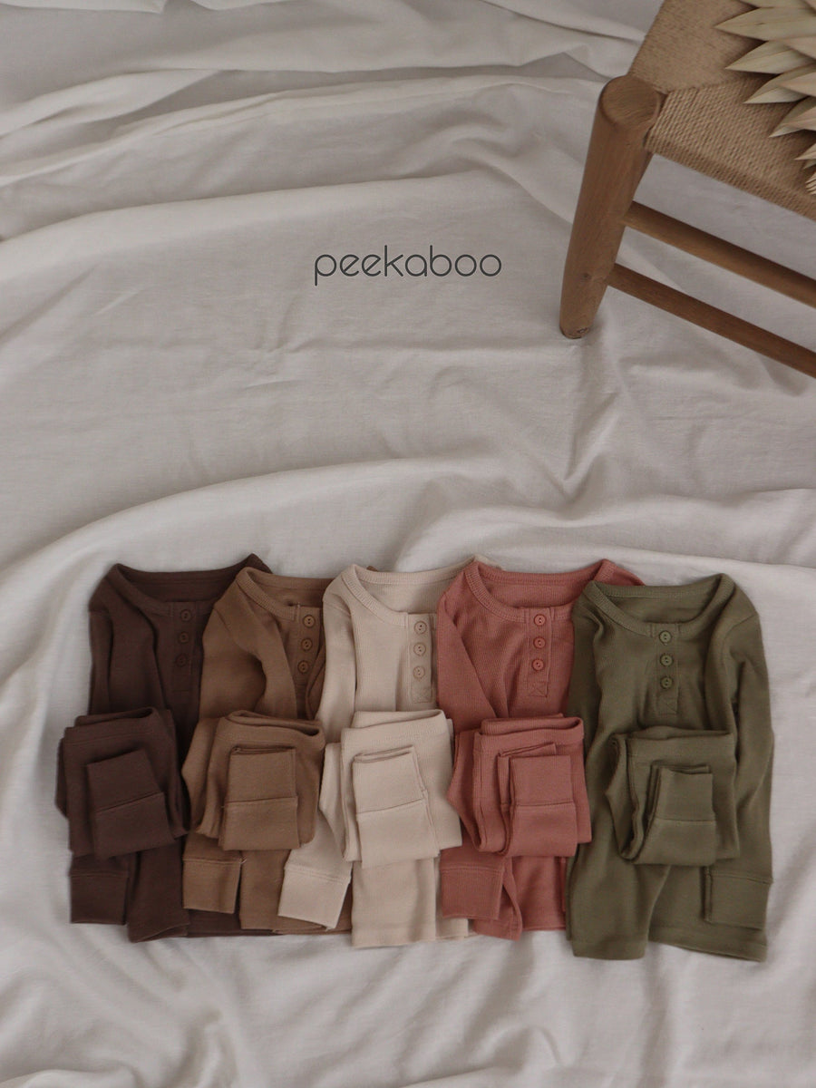 NEW【peekaboo】 Ribbed set