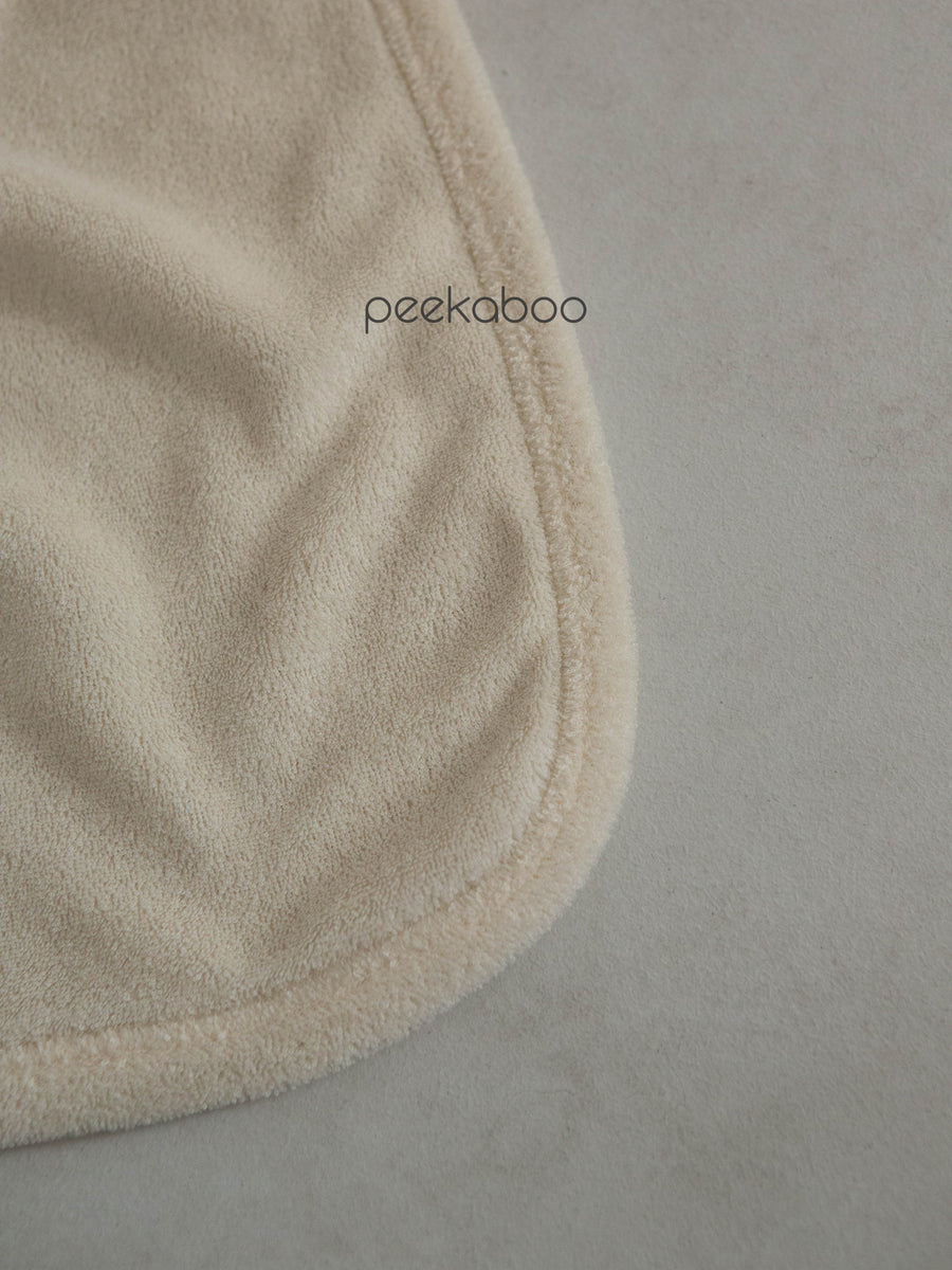 NEW【peekaboo】 tori ビブ ※2025新作