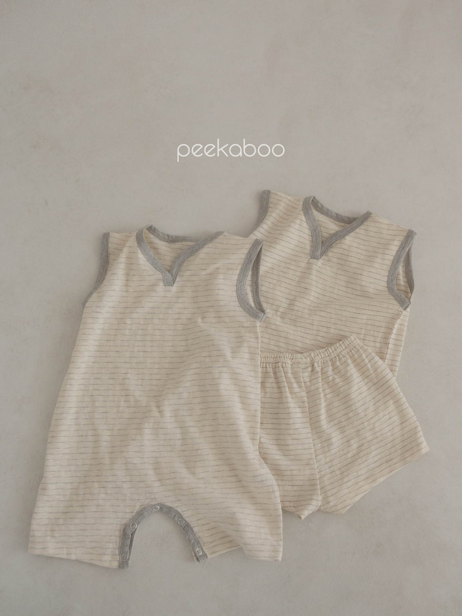 NEW【peekaboo】pin BABY body suit（ベビースーツ）