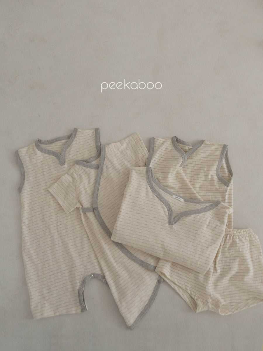 NEW【peekaboo】pin BABY body suit（ベビースーツ）