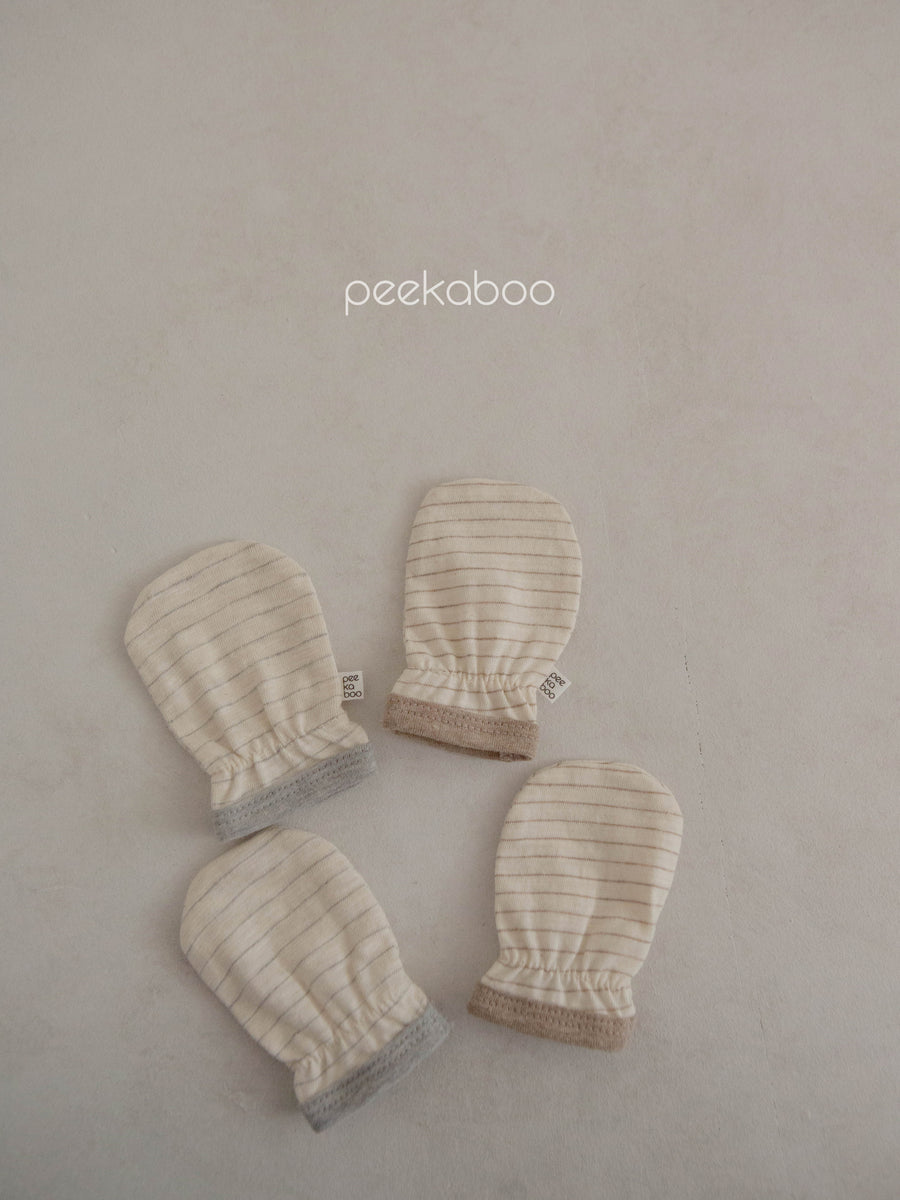 NEW【peekaboo】 pin newborn set