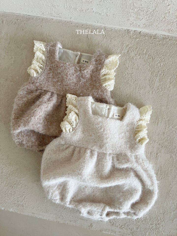 【thelala】 Buckle Suit