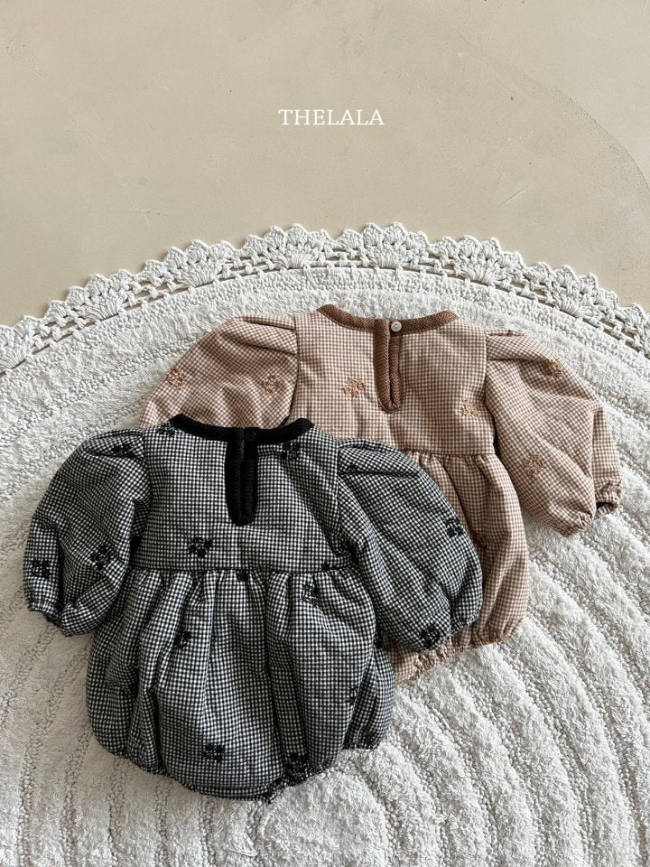 【thelala】 Pie embroidery suit