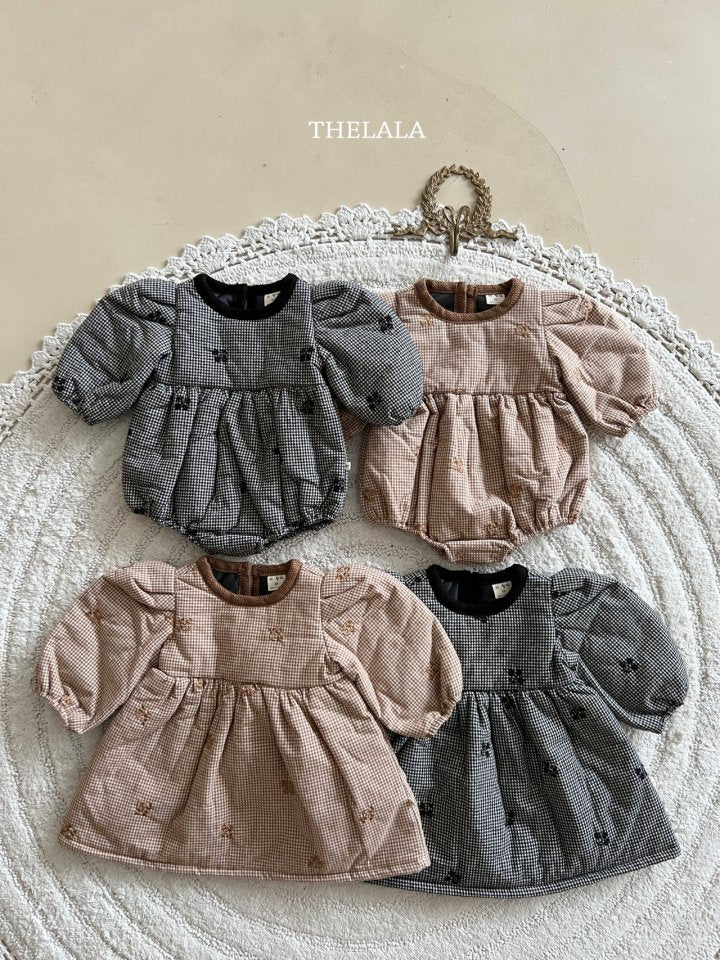 【thelala】 Pie embroidery suit