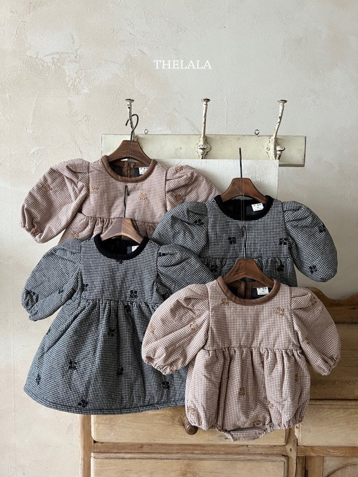 【thelala】 Pie embroidery suit