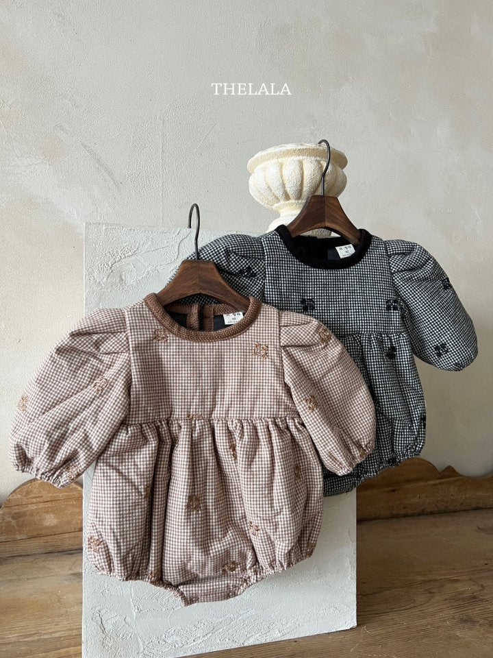 【thelala】 Pie embroidery suit