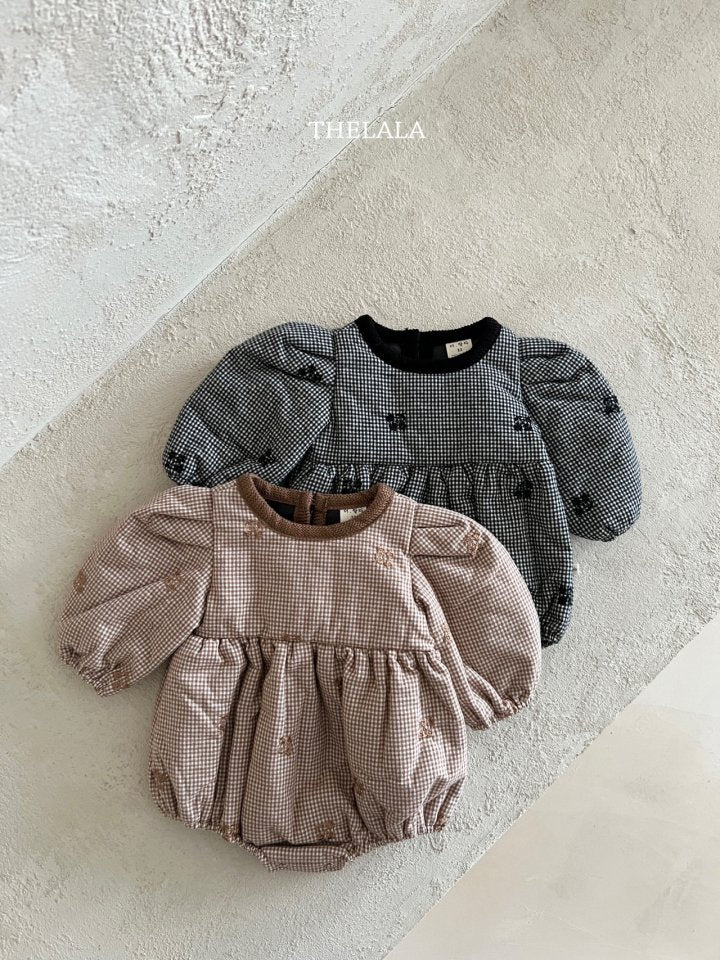 【thelala】 Pie embroidery suit