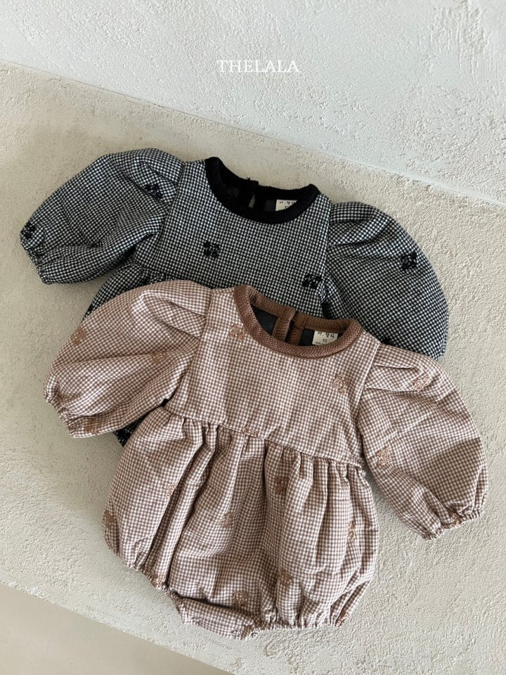 【thelala】 Pie embroidery suit